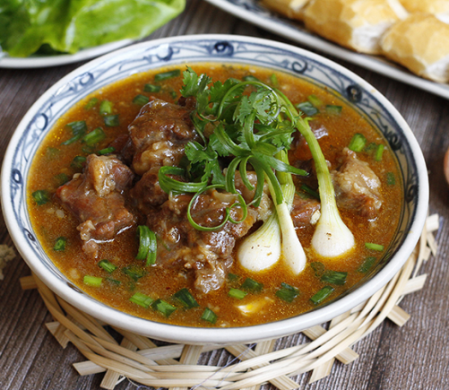 Phở Sốt Vang