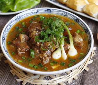 Phở Sốt Vang